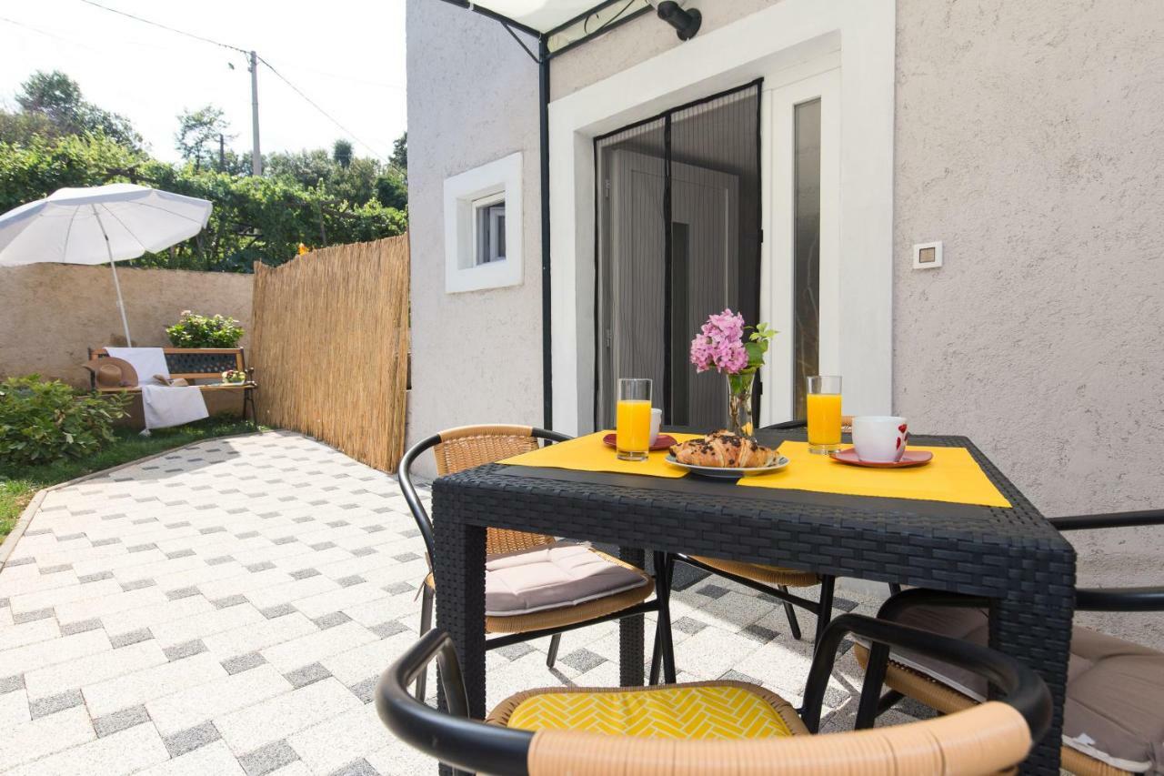 Apartman Marija 218 Рисика Екстериор снимка