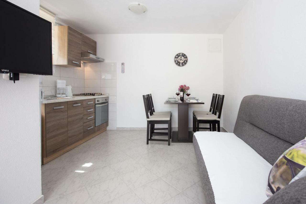 Apartman Marija 218 Рисика Екстериор снимка