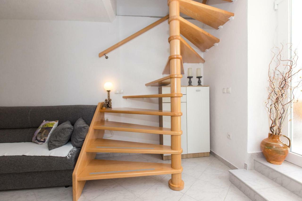 Apartman Marija 218 Рисика Екстериор снимка