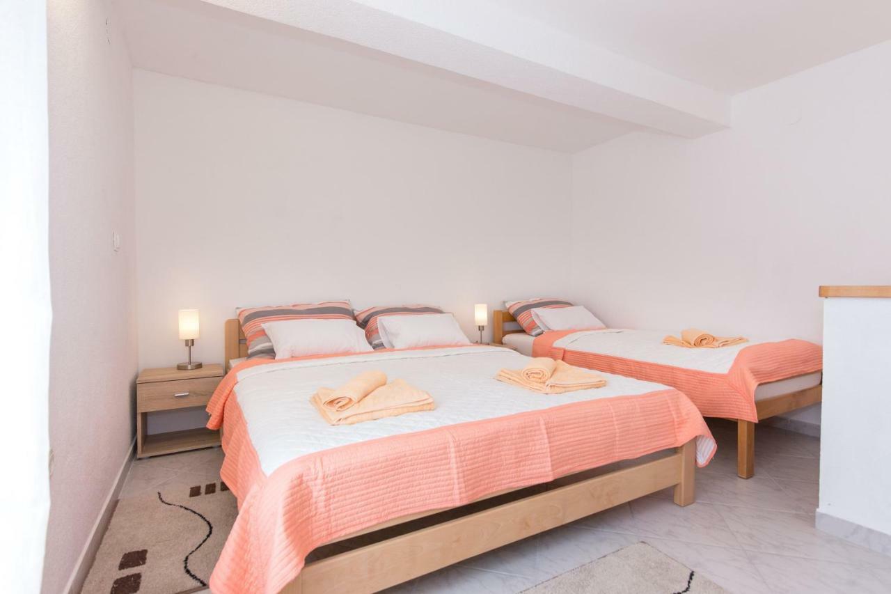 Apartman Marija 218 Рисика Екстериор снимка