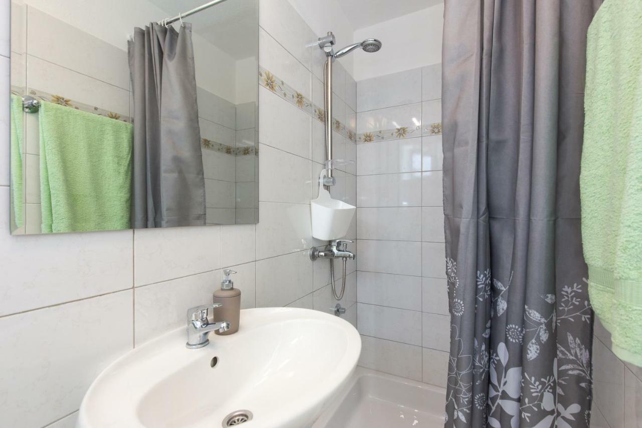 Apartman Marija 218 Рисика Екстериор снимка